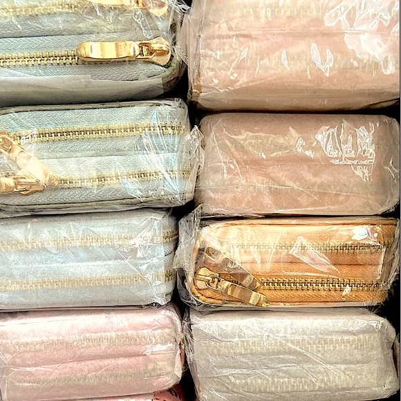 60. MYSTERY Super Cute Spring & Summer Floral Wallet / Wristlet - Picture 5 of 16